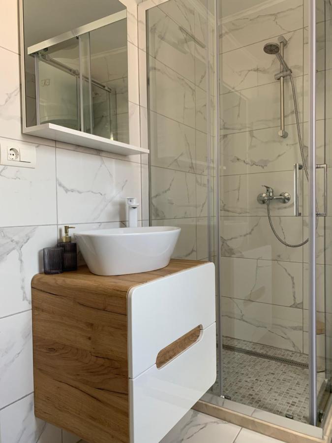 **stone House ** Center ** Old Town Apartment