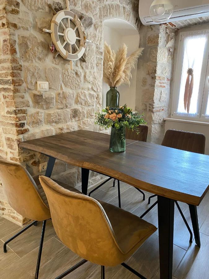 Apartment **stone House ** Center ** Old Town Trogir