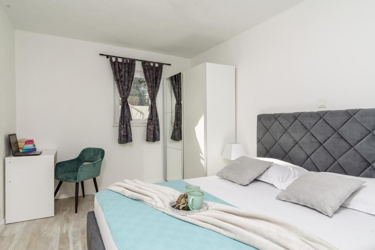 **stone House ** Center ** Old Town Apartmán Trogir